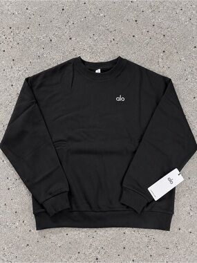 ALO Accolade Crew Neck Pullover Black Sweatshirt NWT